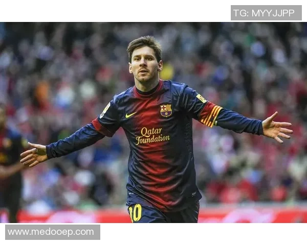 现役足球明星的风采与成就解析及其对未来足球的影响